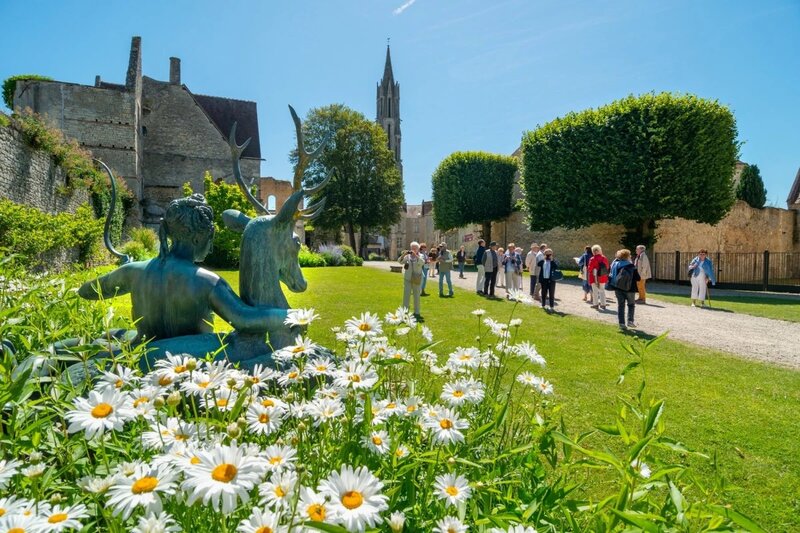 visite-guidee-decouverte-de-la-ville-de-senlis_1_x.renoux-ot-senlis-abbaye-royaumont-2018-324.jpg