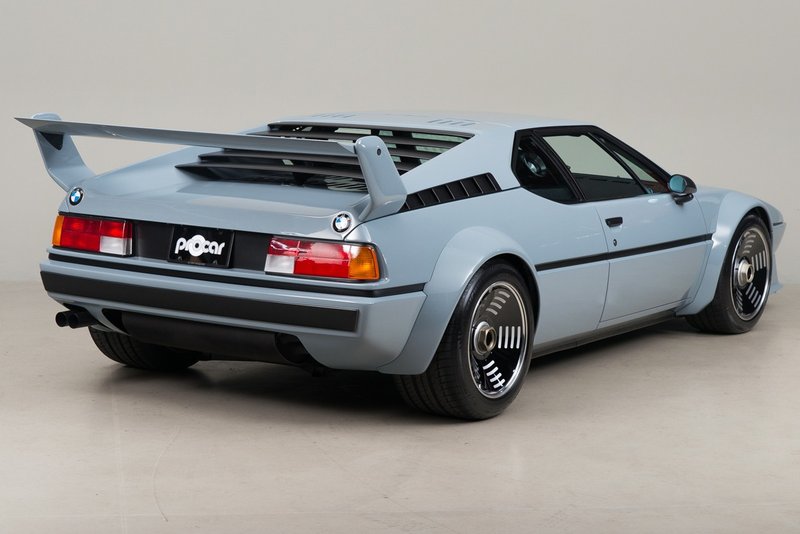 79-BMW-M1-05.jpg