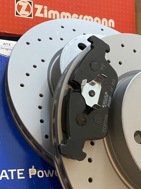 disque et plaqette av-min.JPEG